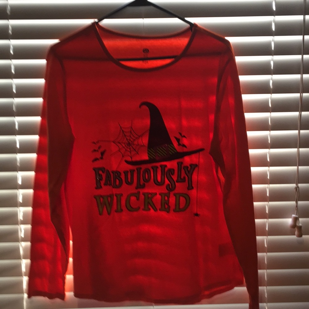 XL Halloween t-shirt